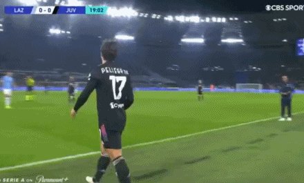 1637438679567099787.gif